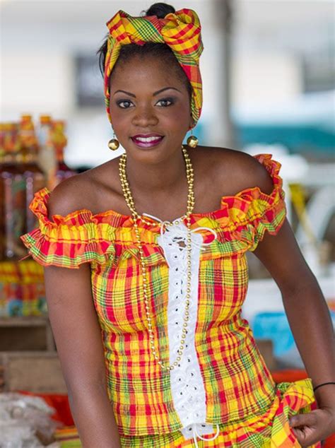 Corsage Veronica dodyshop com Costume traditionnel Vêtements de créateur Femme antillaise