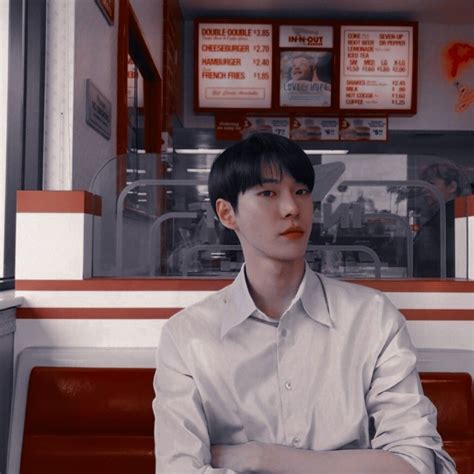 Doyoung is a member of south korean boy group nct. doyoung nct aesthetic (Dengan gambar)