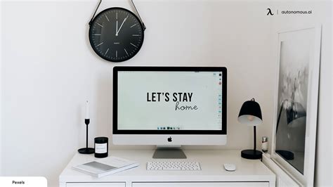 10 Smart Ways To Extend Your Desk Space