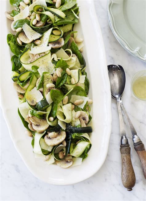 Raw Zucchini Mushroom And Spinach Salad With Roasted Almonds And