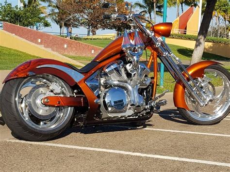 The honda designers targeted the outlaw chopper culture of the '60s and '70s, and managed to turn out a fairly faithful interpretation in the fury, which is carried into 2020 though we lost its. Pin by Cherron Hayes on Honda Fury | Honda fury, Honda ...