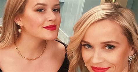 Reese Witherspoon And Daughter Ava Philippe Look Like Twins Pics