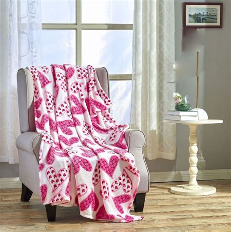 24 Units Of Scarlet 50 X 60 Valentine Throw Micro Plush Blankets At