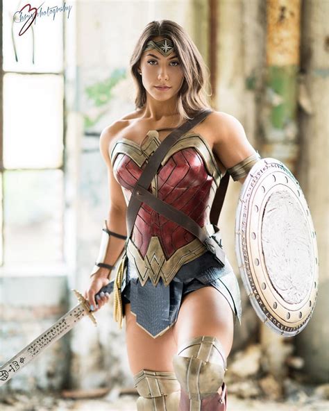 top 30 best wonder woman cosplays gamers decide