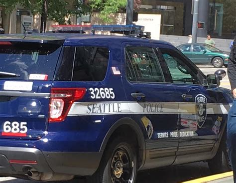 Seattle Police Department Gets Postive Marks On Reform Knkx