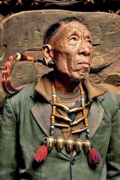 Lensman Captures Nagaland Tribe That Beheaded Enemies Vadodara News Times Of India