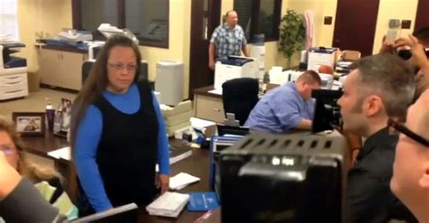 Ky County Clerk Risks Jail Over Gay Marriage Rejection The New York