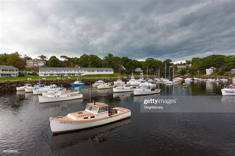 Harbor View Fishing Boats Sailboats And Hotels Perkins Cove Maine High