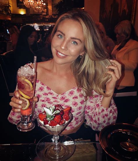 Lydia Rose Bright On Instagram “desserts And Pink Lemonade Sheeshchigwell 😋