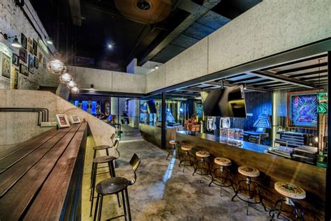 See more ideas about tattoo studio design, design, tattoo studio. QG Tattoo studio by ARCHETYPE Design Studio, Chengdu ...