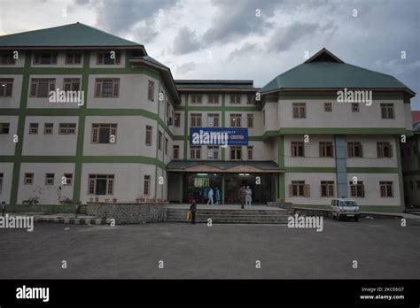 Hajj House Converted Into A Temporary Hospital In Srinagar Indian