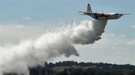 Australia Fires Us Crew Dead In Firefighting Plane Crash Bbc News