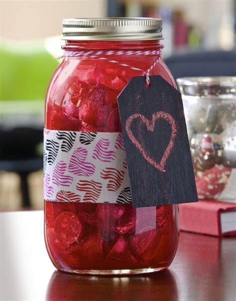 20 Valentines Day Crafts And Projects • Refashionably Late
