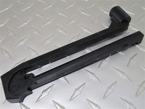 Gear Review Gun Fighter Gear Ar 15 Side Charging Handle The Truth