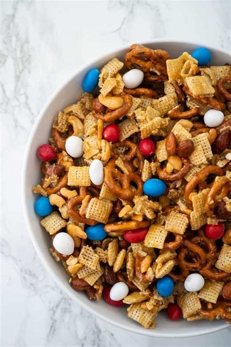 There Isnt Much Better For Snacking Than This Sweet And Salty Snack Mix Perfect For Parties Or