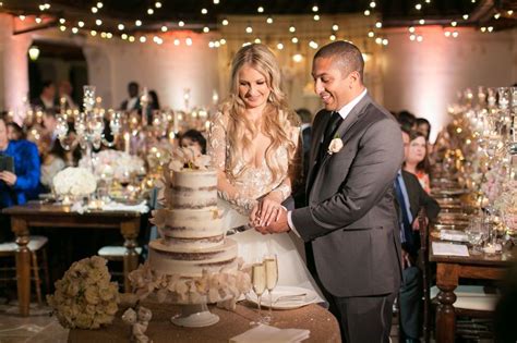 What's the best canon lens for wedding photography? Cake-Cutting Goals And Must-Haves - SLR Lounge
