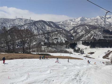 Spring Skiing Resorts In Yuzawa 2021 Snow Country Instructors