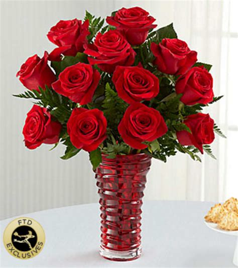 The Ftd In Love With Red Roses Bouquet In Mascoutah Il Flowers