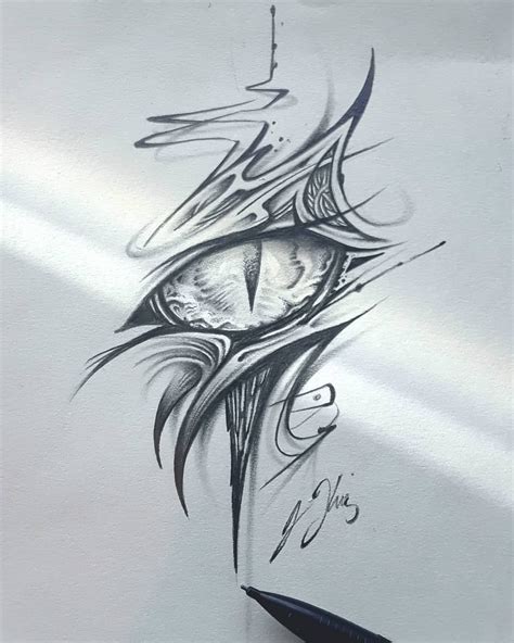 Pin By Flowwers On Desenho Dragon Eye Drawing Dragon Tattoo Sketch