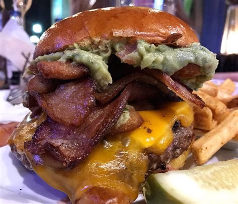 Top 10 Burger Restaurants In Phoenix In 2017 According To