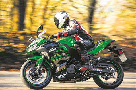 The ninja 250r and ninja 300. KAWASAKI NINJA 400 (2018-on) Review | Specs & Prices | MCN