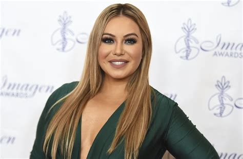 Chiquis rivera is the eldest of five children to parents josé trinidad marín and jenni rivera. Chiquis Rivera - Bio, Age, Height, Net Worth, Boyfriend ...