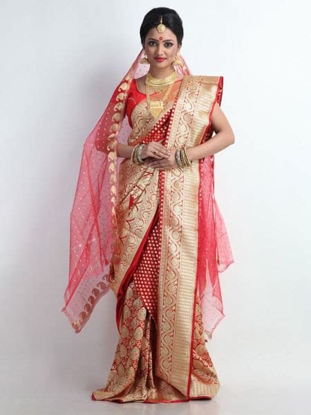 18 Traditional Saree Draping Styles From Different Parts Of India The