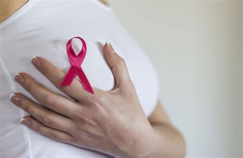 Sustained Weight Loss In Middle Age May Lower Breast Cancer Risk