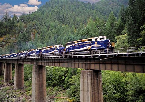 Rocky Mountaineer Luxury Train Canada Original Travel
