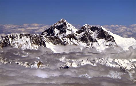 Mount Everest Wallpaper Hd 60 Images