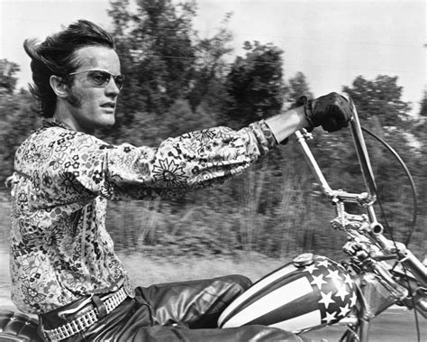 20 Amazing Vintage Photos Of Peter Fonda As Wyatt In ‘easy Rider 1969