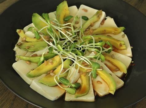 Avocado And Tofu Suwannee Rose