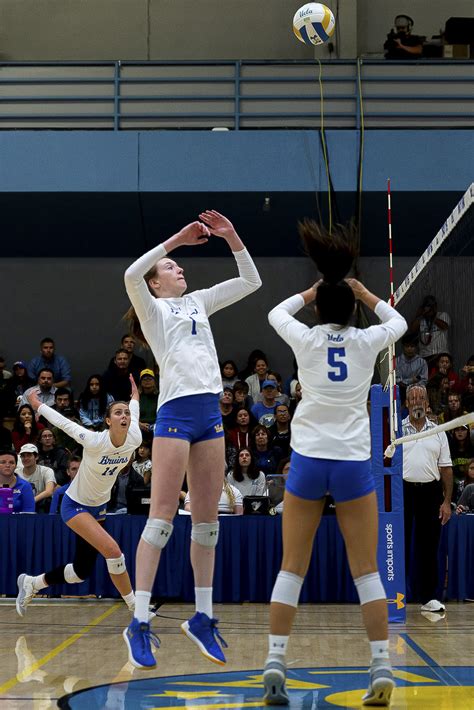 Ucla Womens Volleyball Secures Ncaa Eligibility With Fridays Win Over