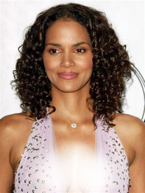 Nothing tops a classic style. Incredibly Pretty Styles For Naturally Curly Hair - The Xerxes