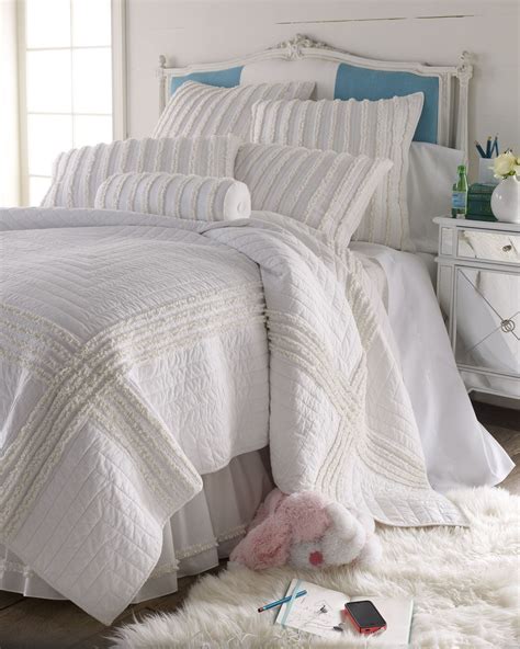 Horchow Bed Linen Design Bed Design Home Decor Bedroom Guest Bedroom