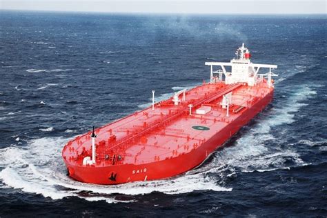 Figure 22.4 shows a 130 m loa type ii oil products/chemical tanker of 12,700 tonnes deadweight. SAIQ - 9406166 - CRUDE OIL TANKER | Maritime-Connector.com