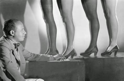12 Interesting Vintage Photos Show The Beauty Of Womens Legs From The
