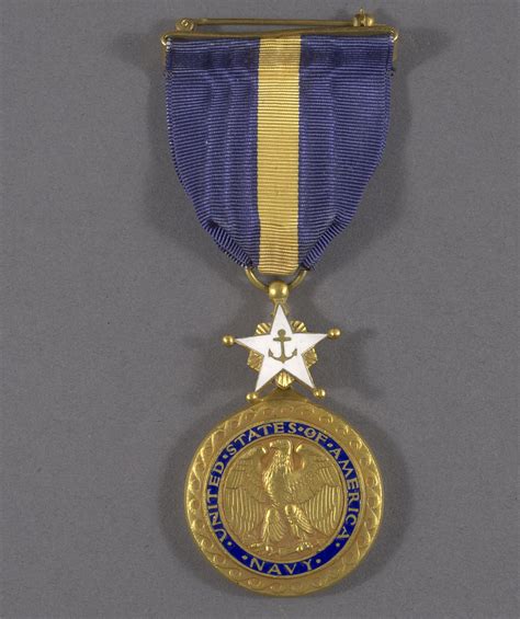 Medal Distinguished Service Medal United States Navy Gen Claire