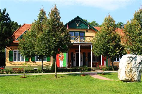 المجر دولة تقع في أوروبا. Királyszállás, Nagy-Magyarország Park - Szálláshely - Útirány.hu - Adatlap