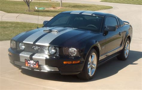 Black 2008 Ford Mustang Gt Coupe Photo Detail