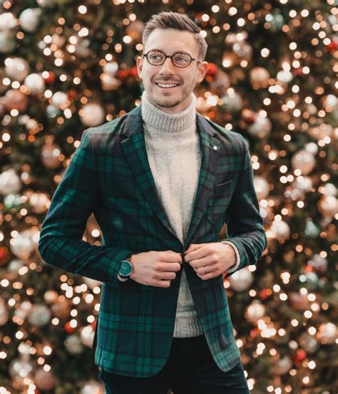 Christmas Party Outfits For Men Get Latest Outfits For 2023 Update