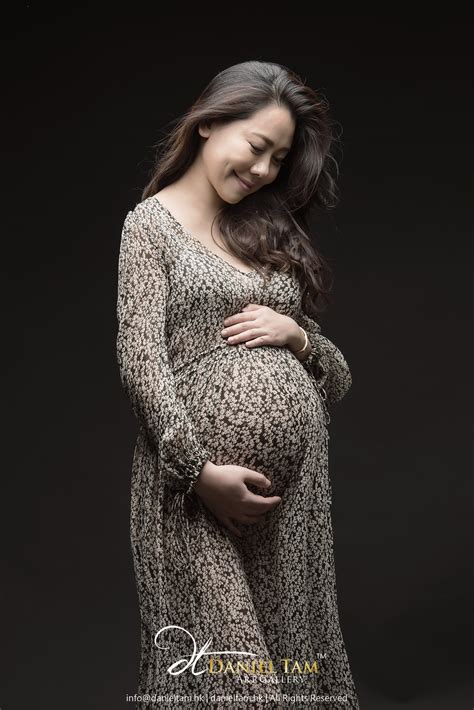 Pregnancy Photo Maternity Photo Daniel Tam Maternity Gowns