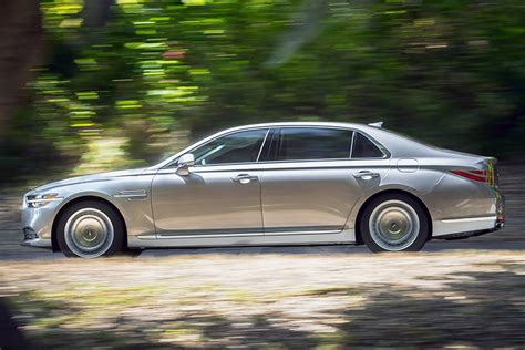 This Is The Face Of The Genesis G90 Full Size Sedan Now Visorph