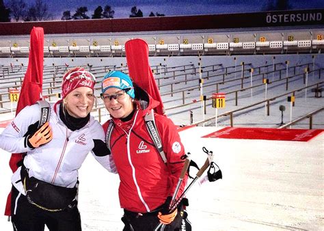 Lisa theresa hauser shares her happiness for helping austria bringing home a 7th place in the bmw ibu world cup women's. Biathlon-Sportlerinnen — Lisa Theresa Hauser und Katharina ...