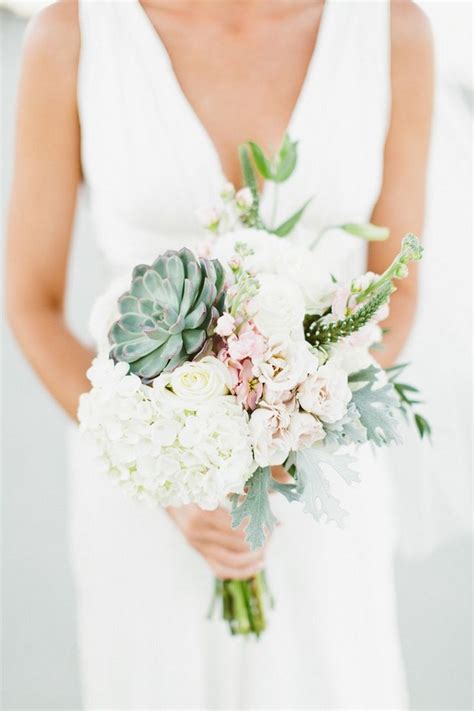 A wedding bouquet is perhaps the most important bouquet of your life and therefore also the most soft pastel colours fit in the symbolic meaning of spring as fresh start. 30 Stunning Spring Wedding Bouquets | weddingsonline