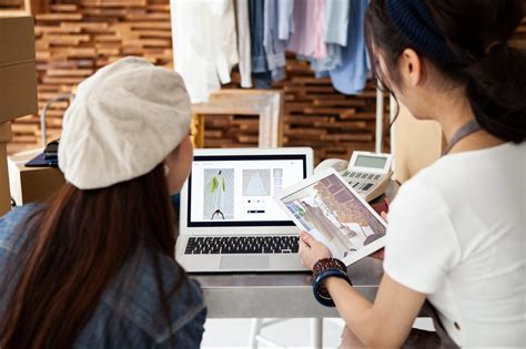3 Strategies To Grow Your Ecommerce Fashion Brand In 2021