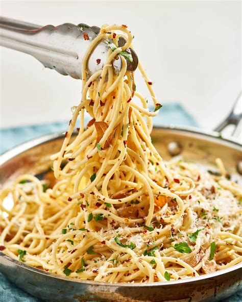 Recipe courtesy of ina garten. Recipe: Spaghetti Aglio e Olio | Recipe | Olio recipe ...