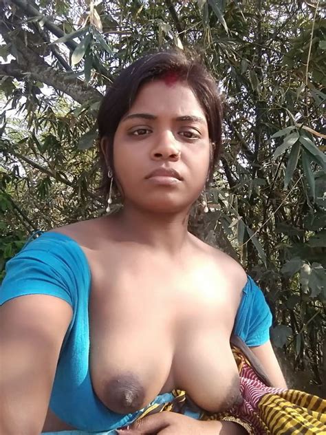 Indian Wife Showing Her Boobs Pics Xhamster