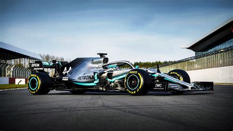 Mercedes-AMG F1 W10 4k Ultra HD Wallpaper | Background Image | 3840x2160