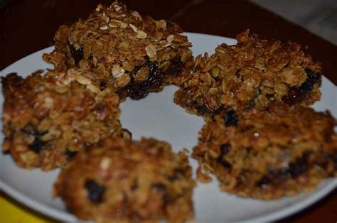 Mincemeat is a cooked mixture of minced foods and spices. Mincemeat Flapjack Squares - Easy Way With Mincmeat